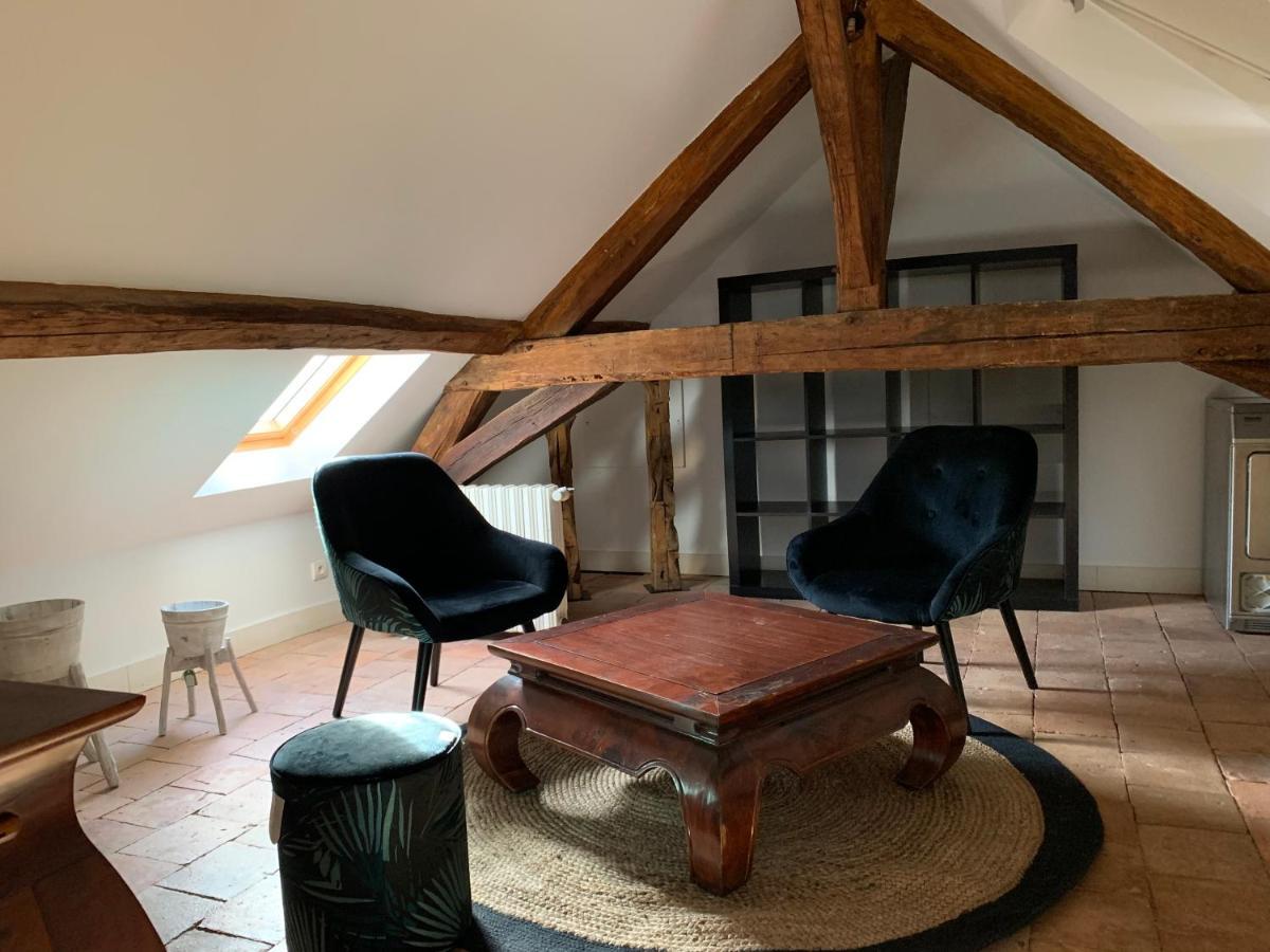 Le Regisseur Apartment