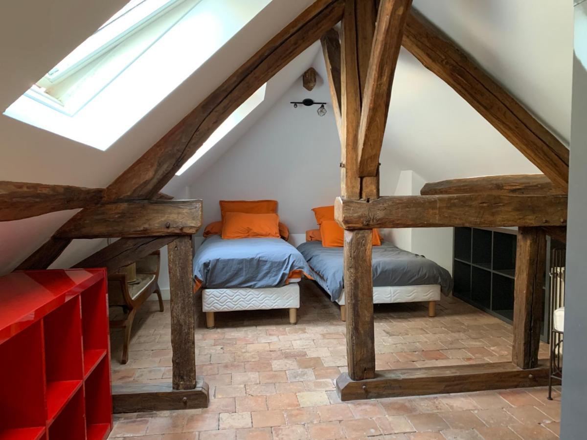 Le Regisseur Apartment