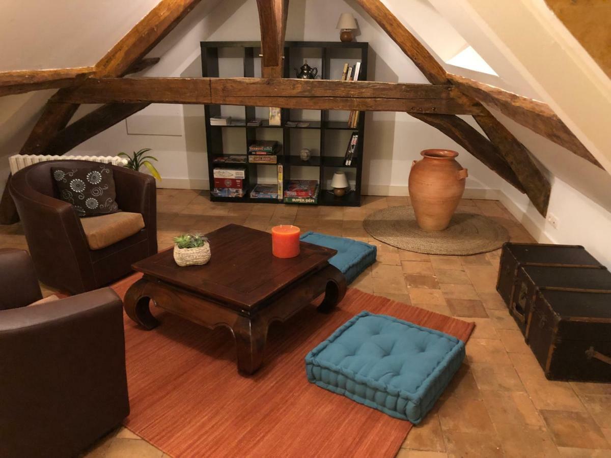Le Regisseur Apartment *